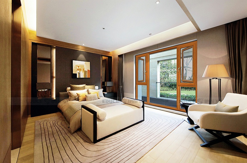 伊盾高效隔音門窗，期待跟你一起共創(chuàng)輝煌！柏林時(shí)光平開窗-110mm 肌膚木